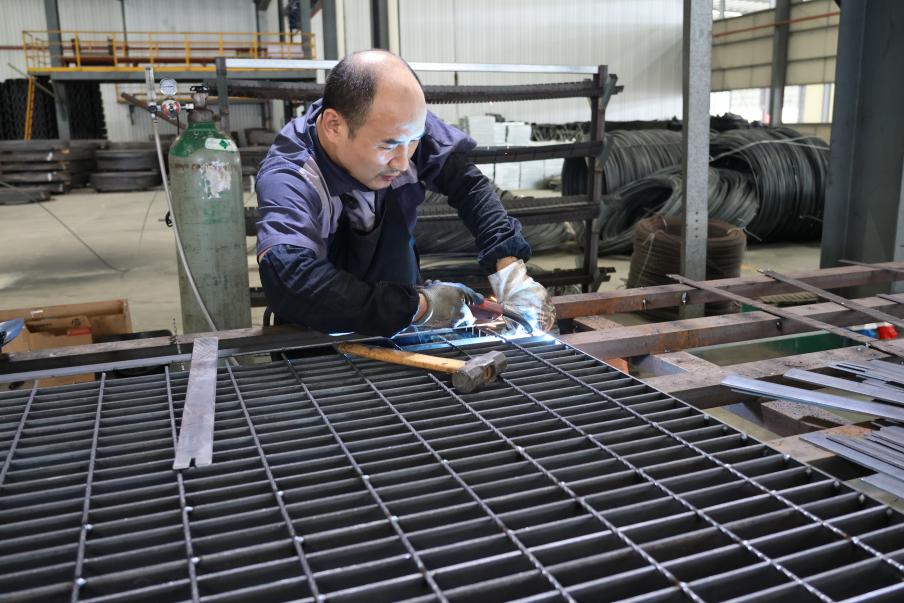 佛山順德鍍鋅鋼格柵哪家排前列?重投井蓋以實力賦能基建升級